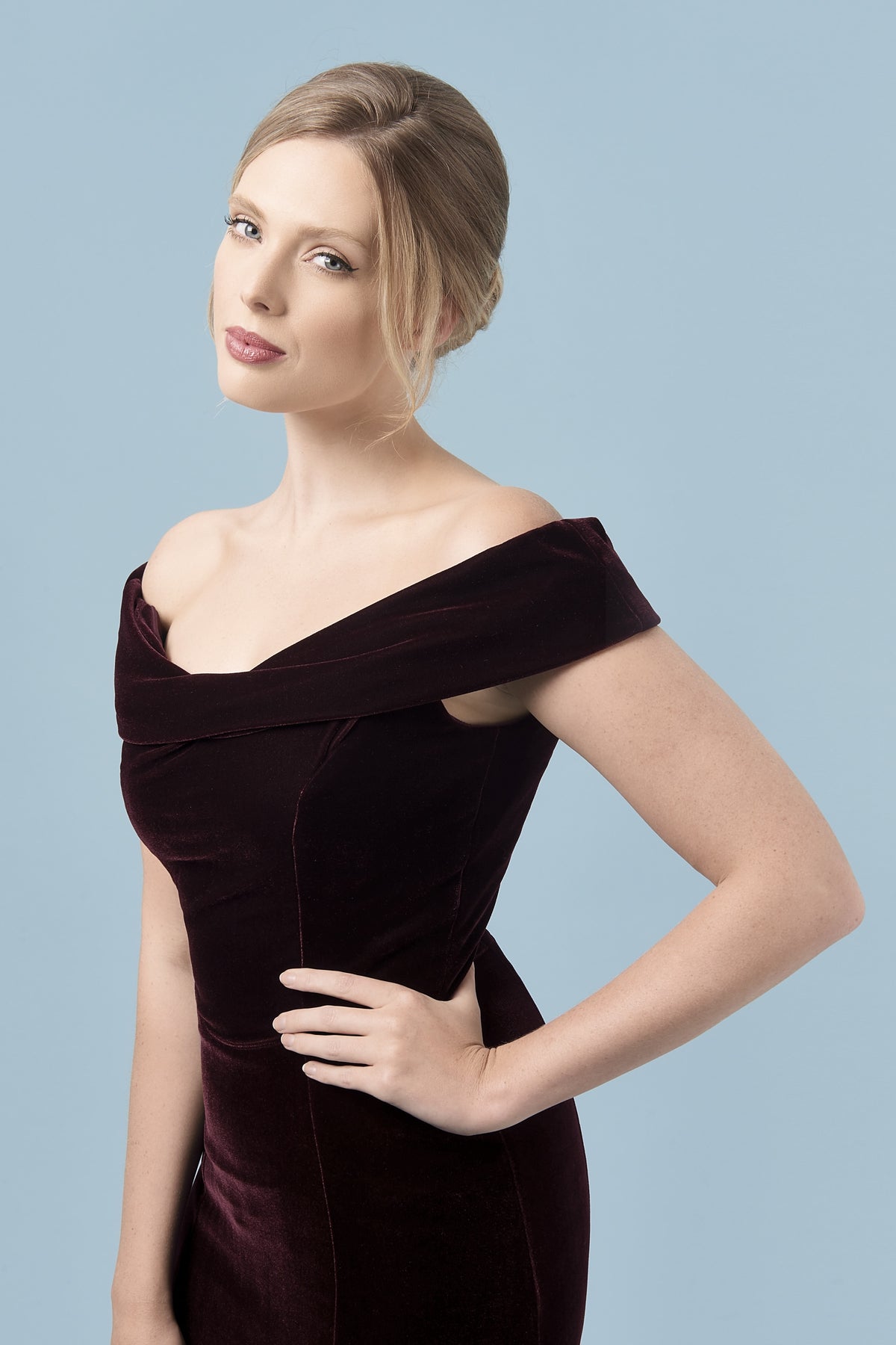 Thea Bordeaux Velvet Gown