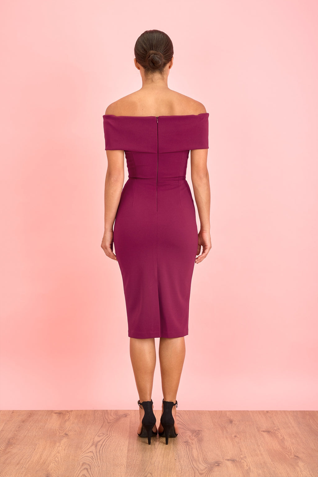 END OF LINE - Dani Bardot Pencil Dress