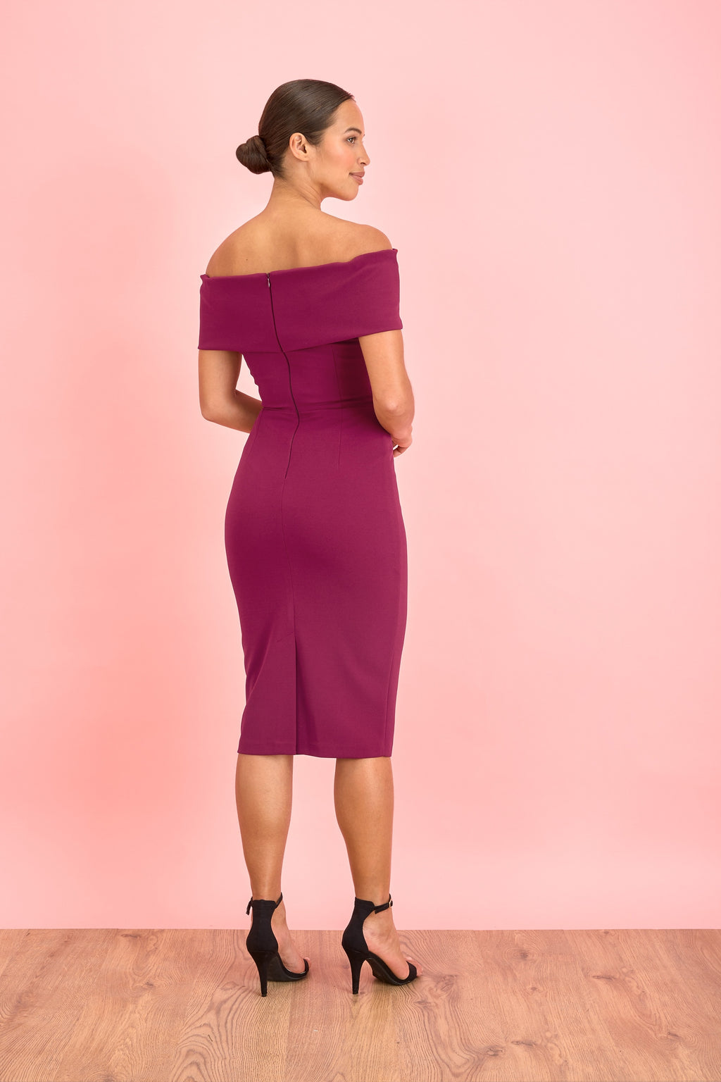 END OF LINE - Dani Bardot Pencil Dress