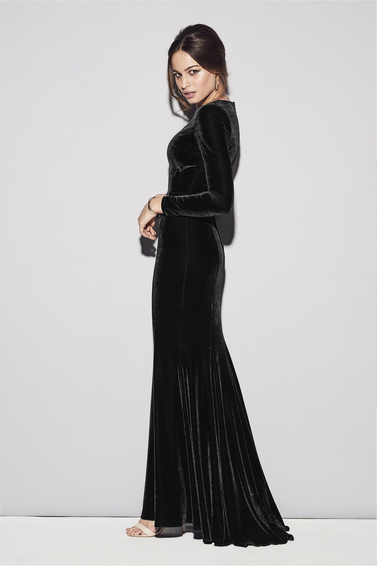 Moritz Midnight Velvet Gown
