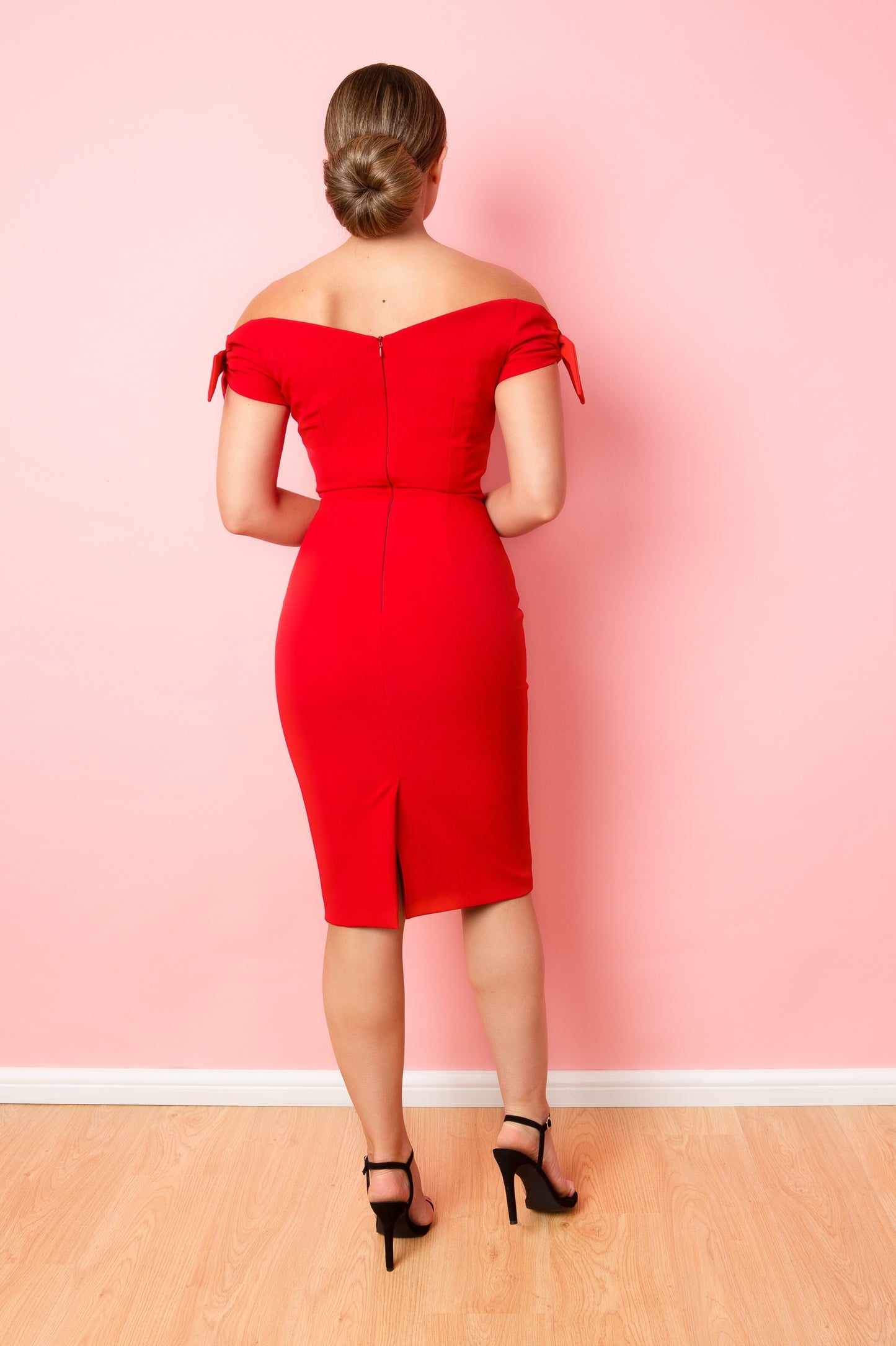 Fatale Bow Pencil Dress