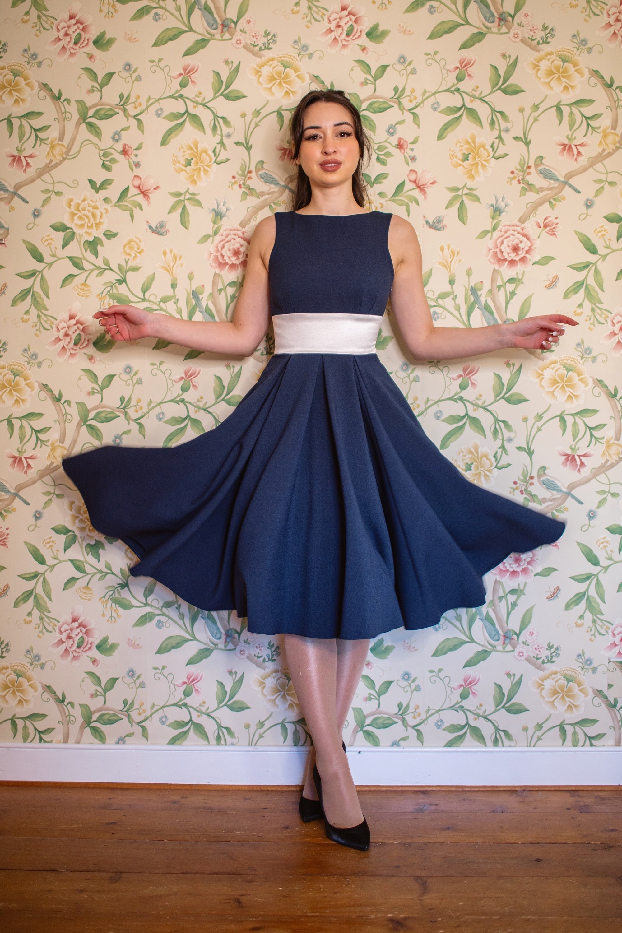 Riviera Contrast Swing Dress