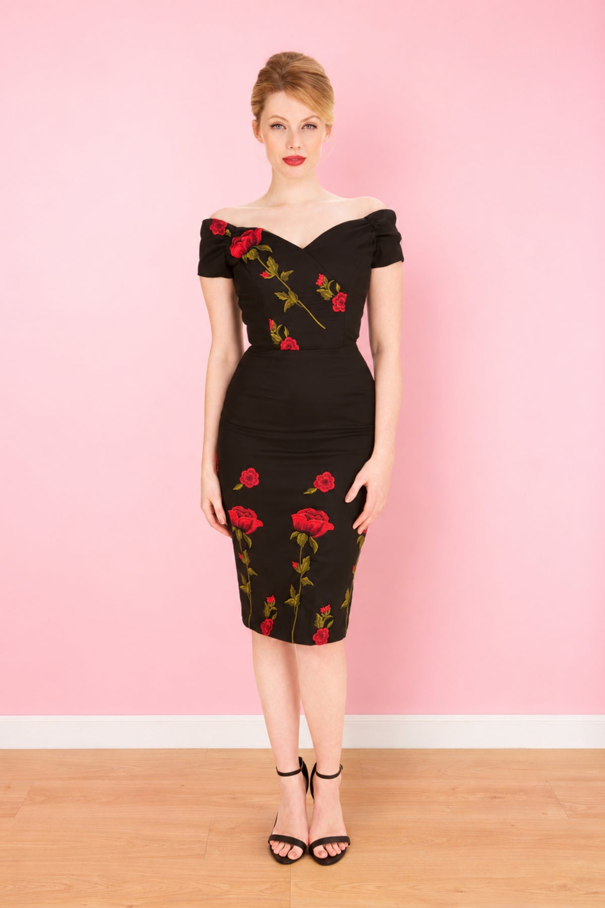 Fatale Embroidered Rose Pencil Dress